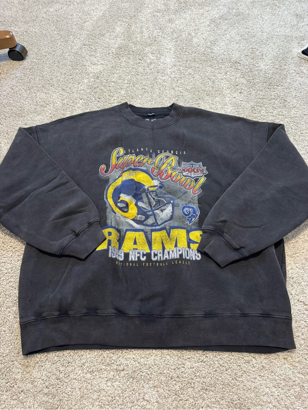 Abercrombie Vintage Los Angeles Rams Black Super Bowl Crewneck Sweatshirt